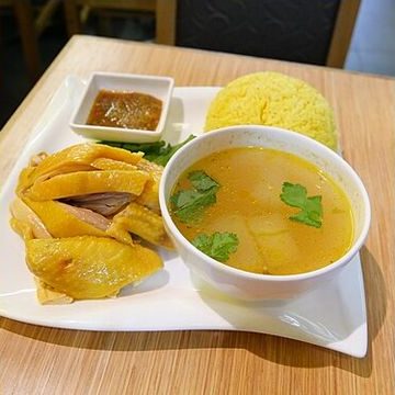 ข้าวมันไก่, โกอ่างข้าวมันไก่ประตูน้ำ